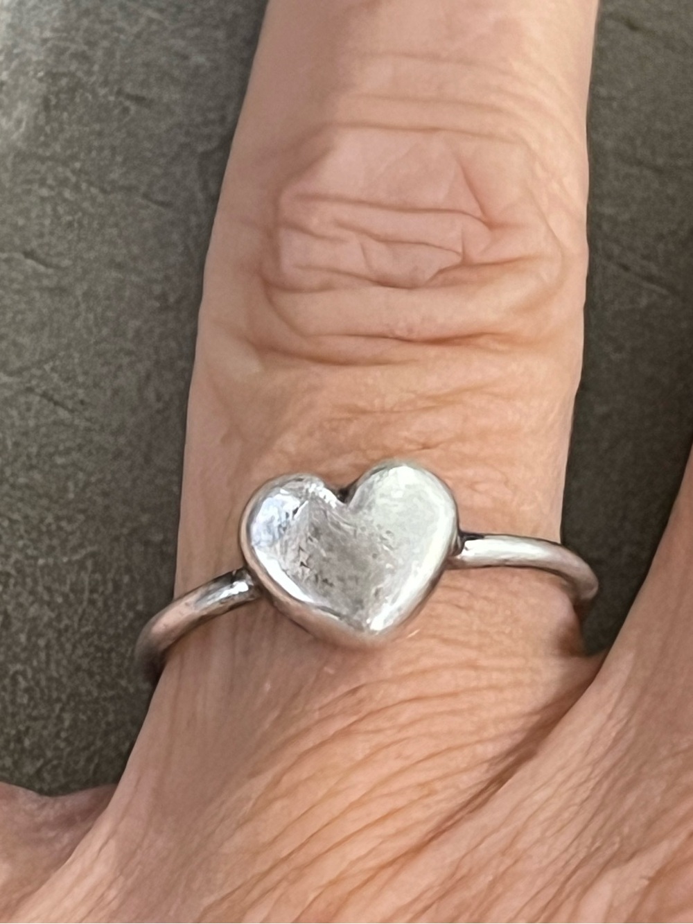 Vintage Tiffany & Co Puffy Heart Sterling Silver Ring Sz 6.5 - Picture 2 of 13